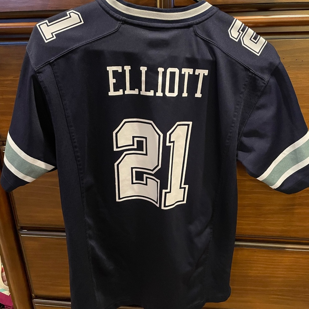 Youth Cowboys ⭐️ Jersey EUC